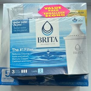 NEW Brita five cup pitcher with 3 filters